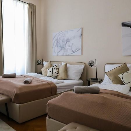 Spacious Apartment, 3 Min To U6 Metro Vienna Luaran gambar