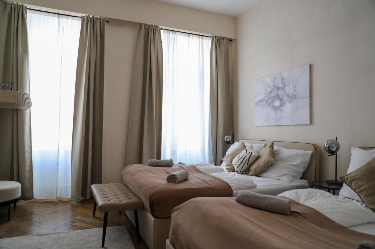 Spacious Apartment, 3 Min To U6 Metro Vienna Luaran gambar