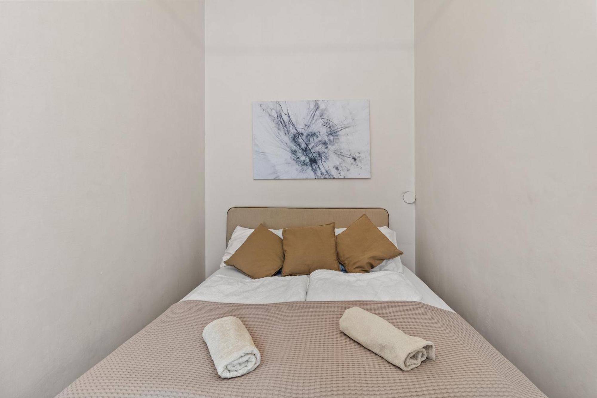 Spacious Apartment, 3 Min To U6 Metro Vienna Luaran gambar