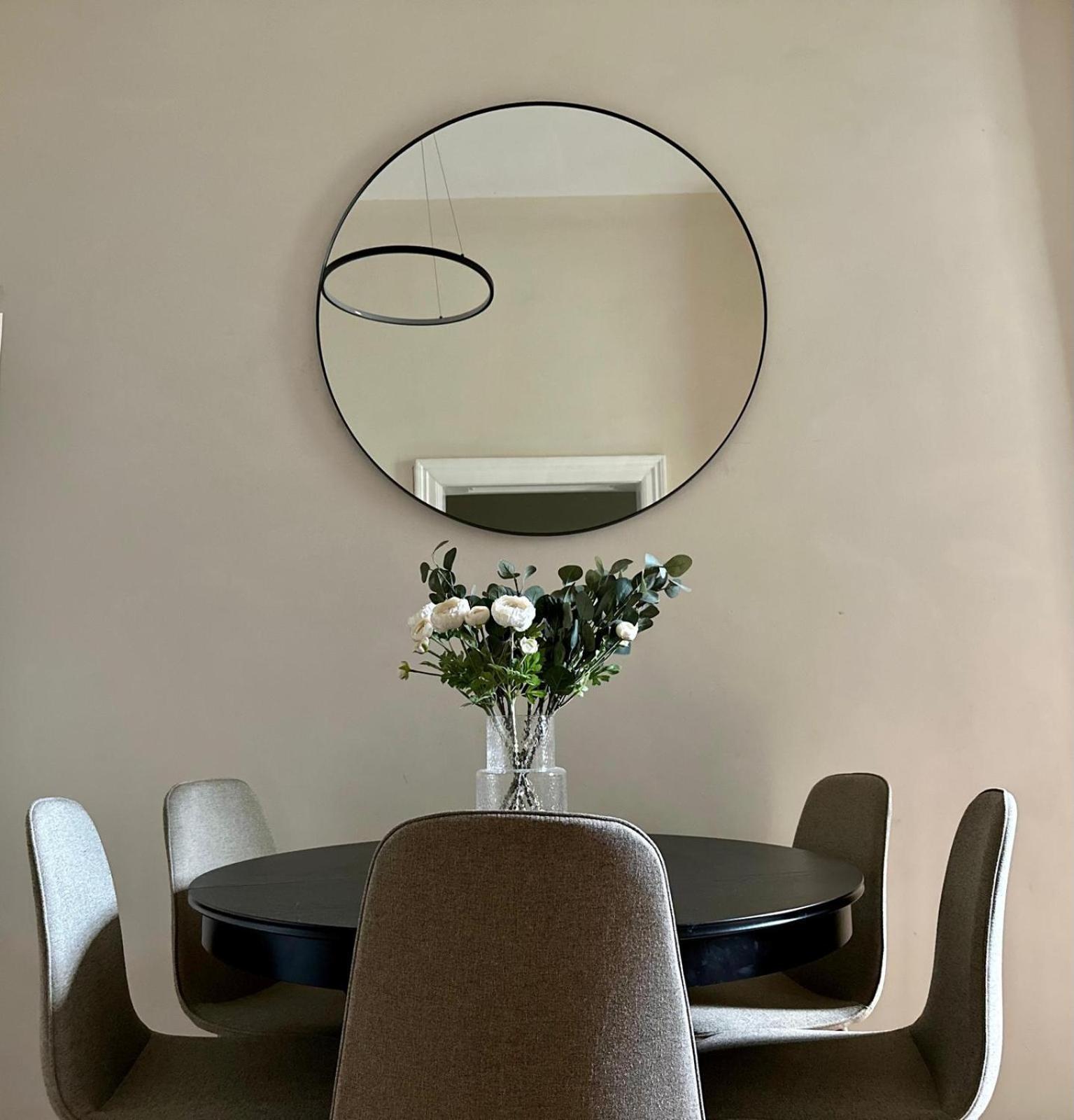 Spacious Apartment, 3 Min To U6 Metro Vienna Luaran gambar