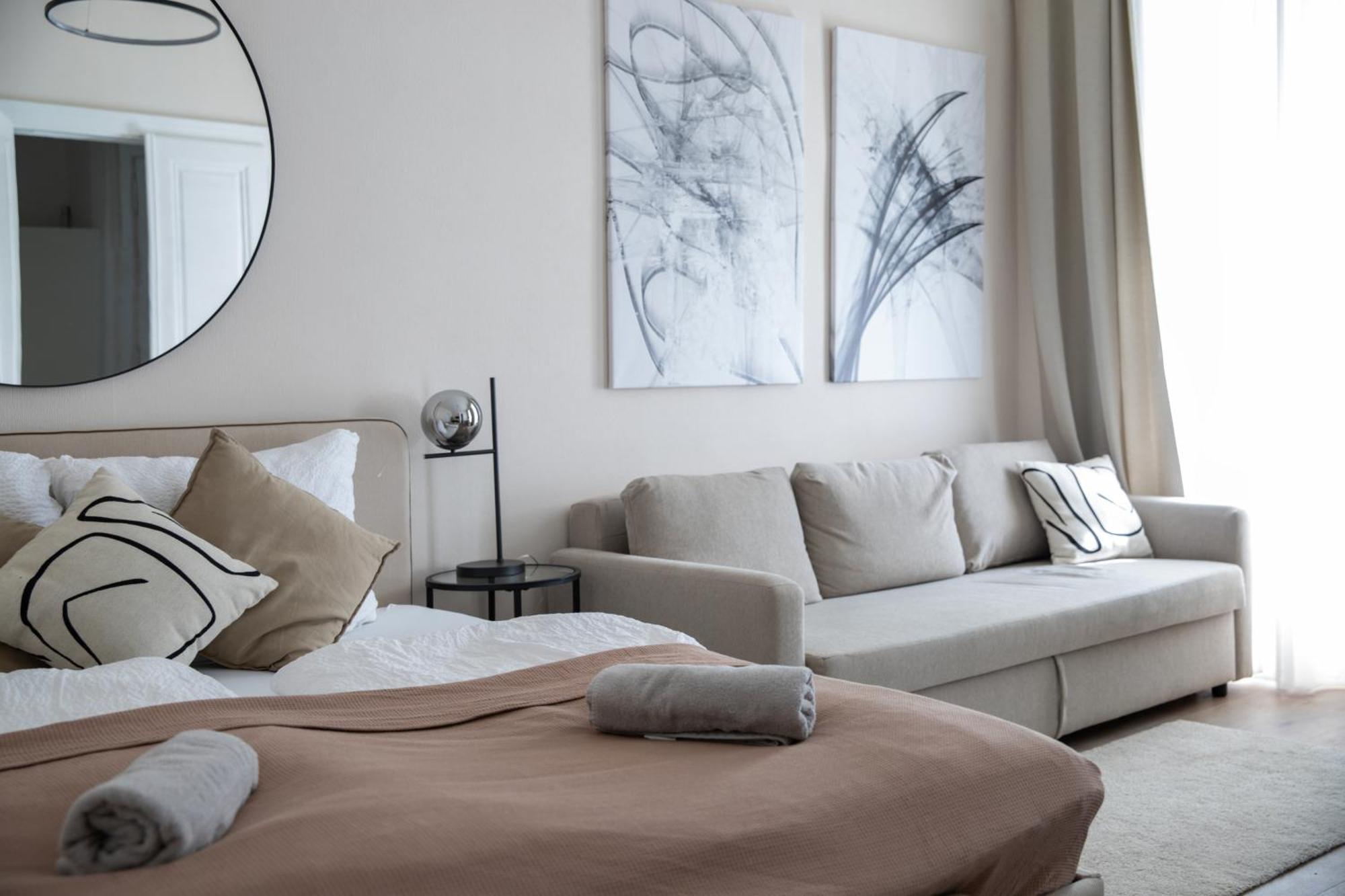 Spacious Apartment, 3 Min To U6 Metro Vienna Luaran gambar